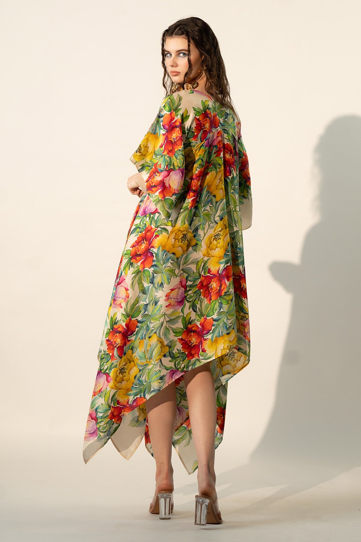 V NECK HANDKERCHIEF HEM DRESS