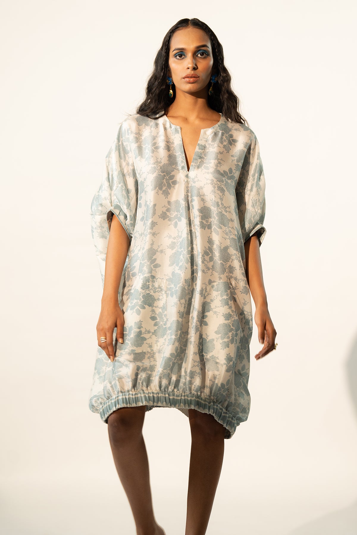 ELASTICATED HEM DRESS