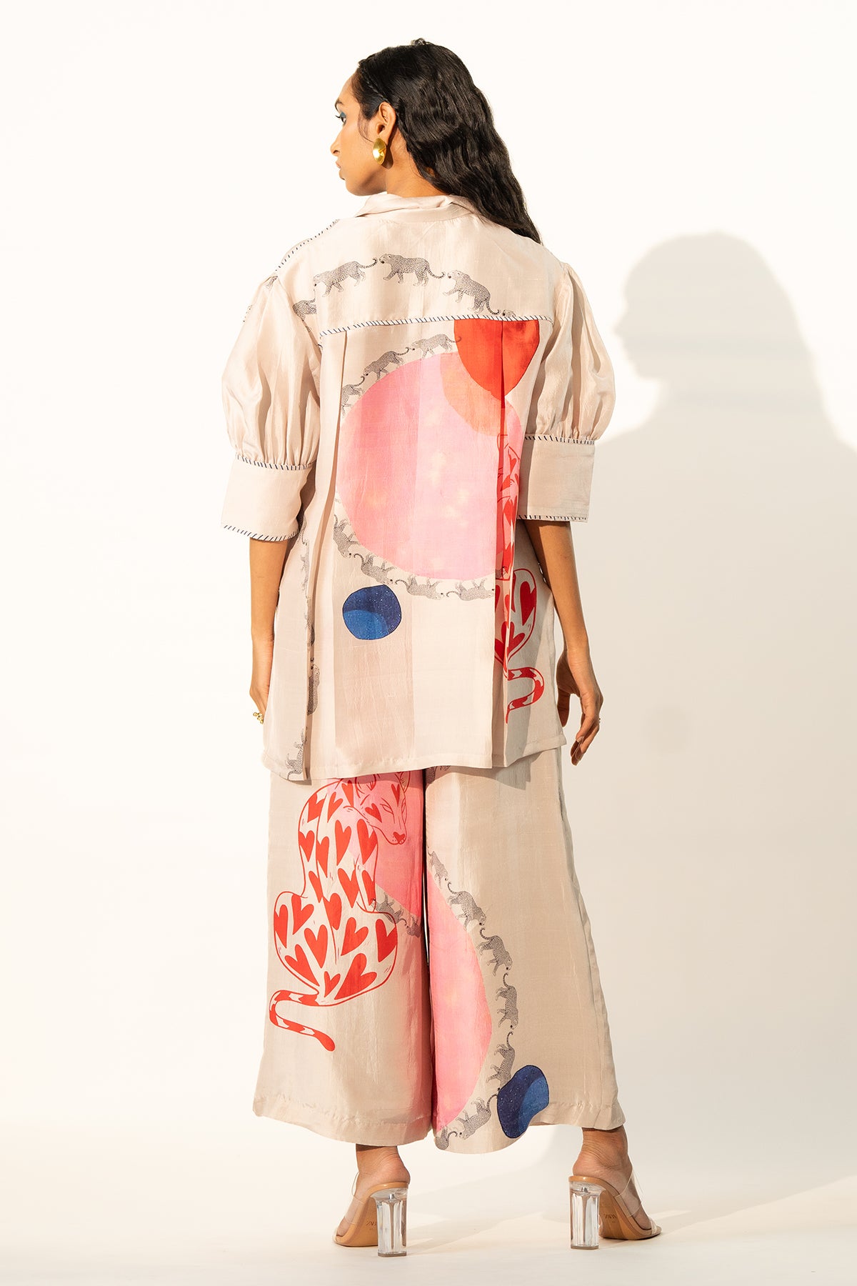 BOXY YOKE PLEATED SHIRT