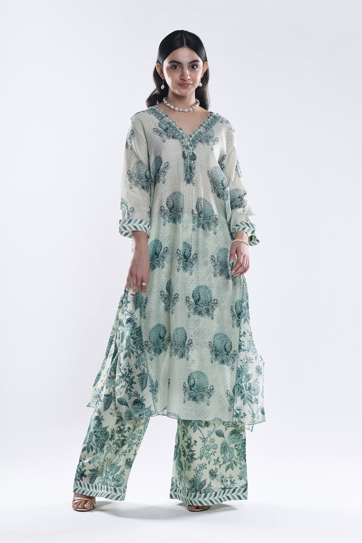 Chandni Sage Green Scallop Border Panelled Kurta Set