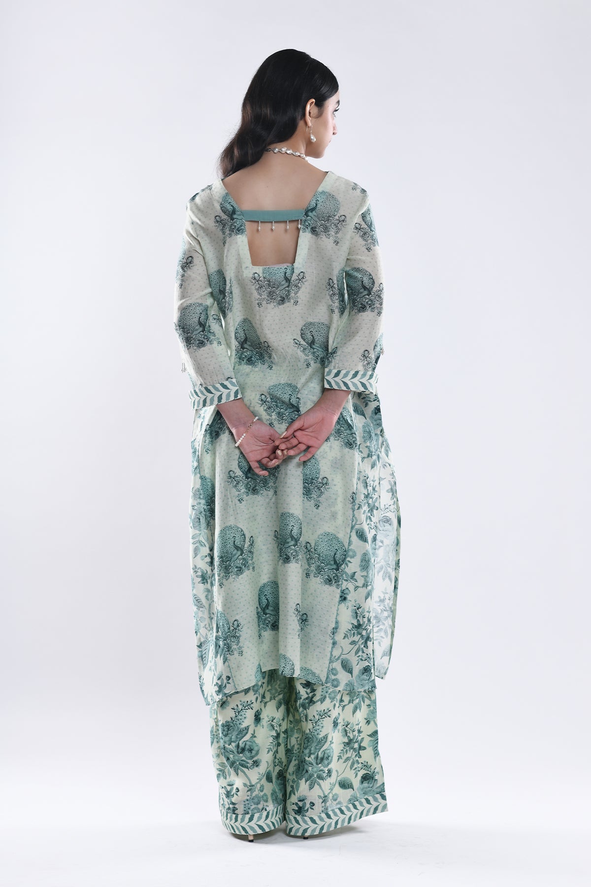 Chandni Sage Green Scallop Border Panelled Kurta Set