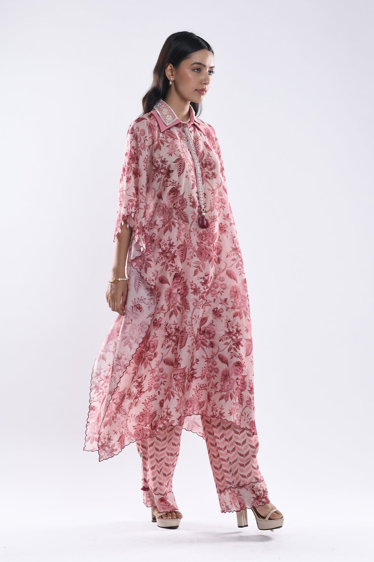 Chandni Pink Embellished Collar Kaftaan Set