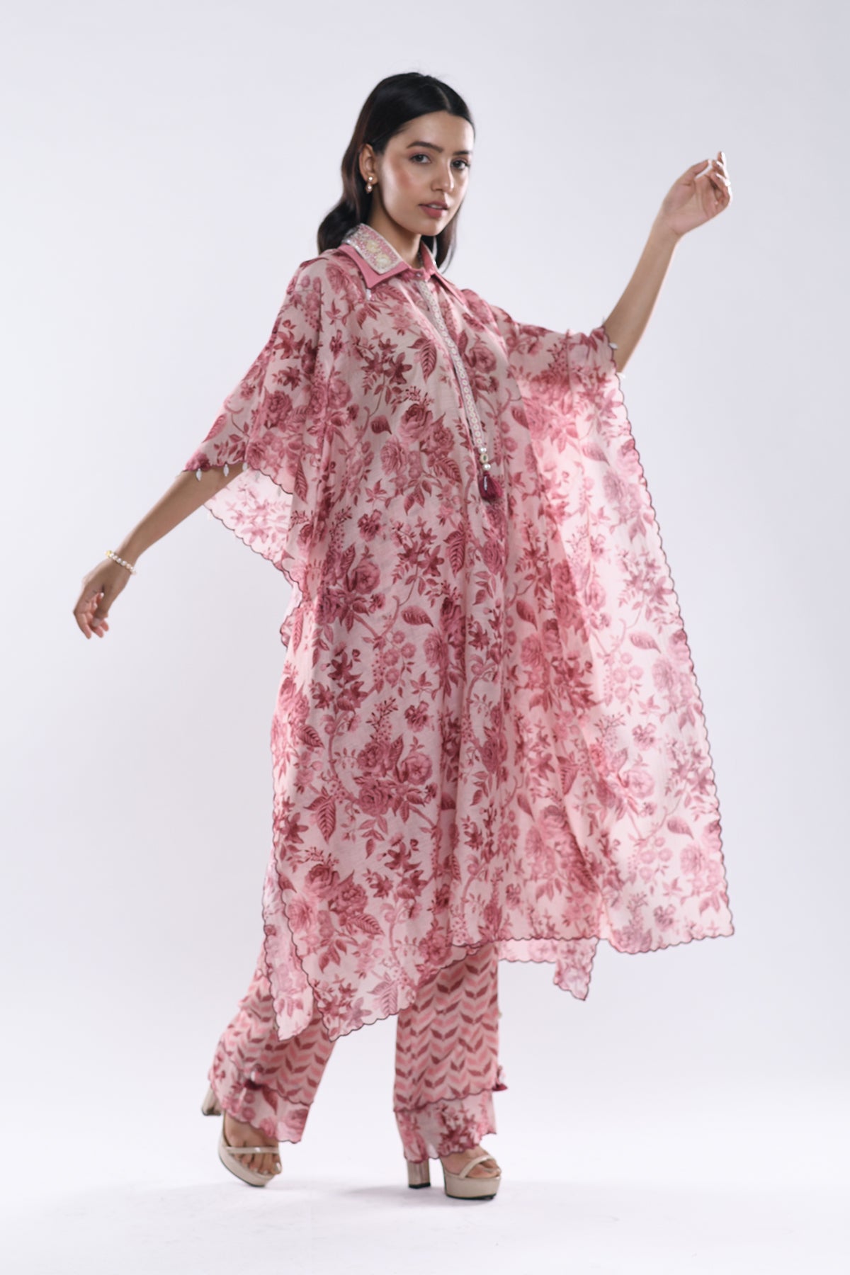 Chandni Pink Embellished Collar Kaftaan Set