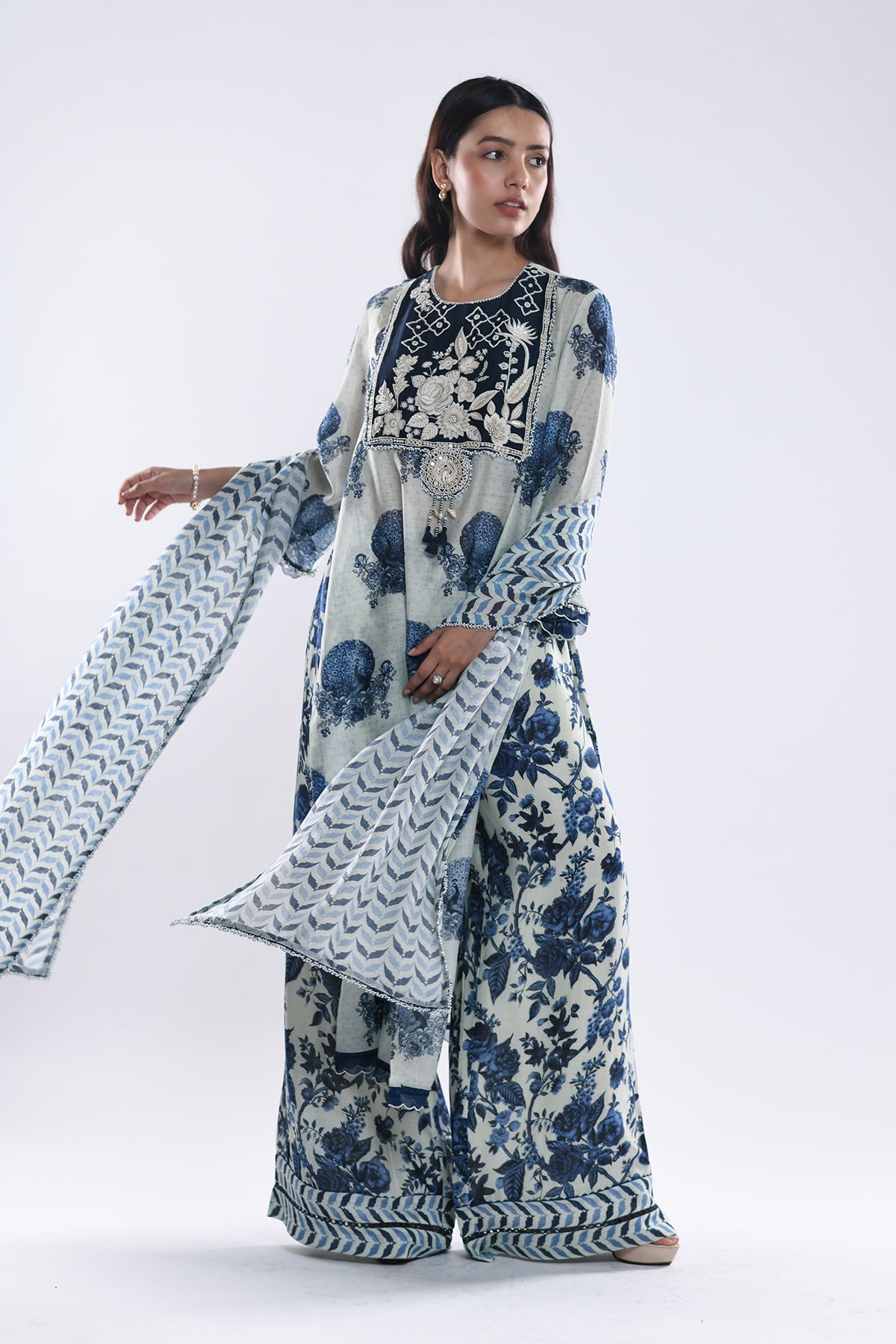 Chandni Blue Floral Jaali Kurta Set