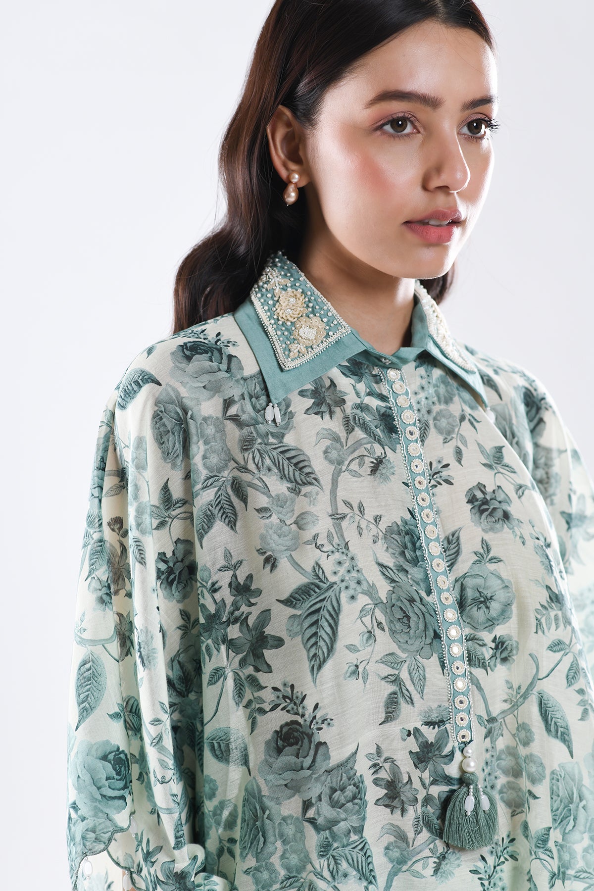 Chandni Sage Green Embellished Collar Kaftaan Set