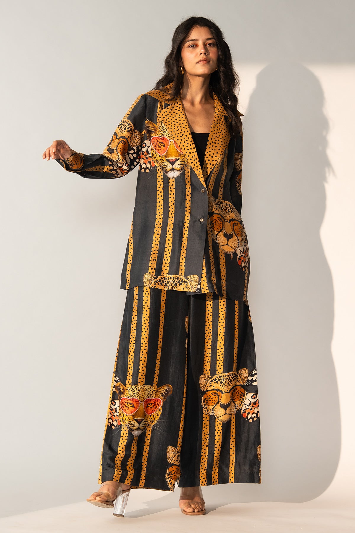 WRAP TUXEDO TOP