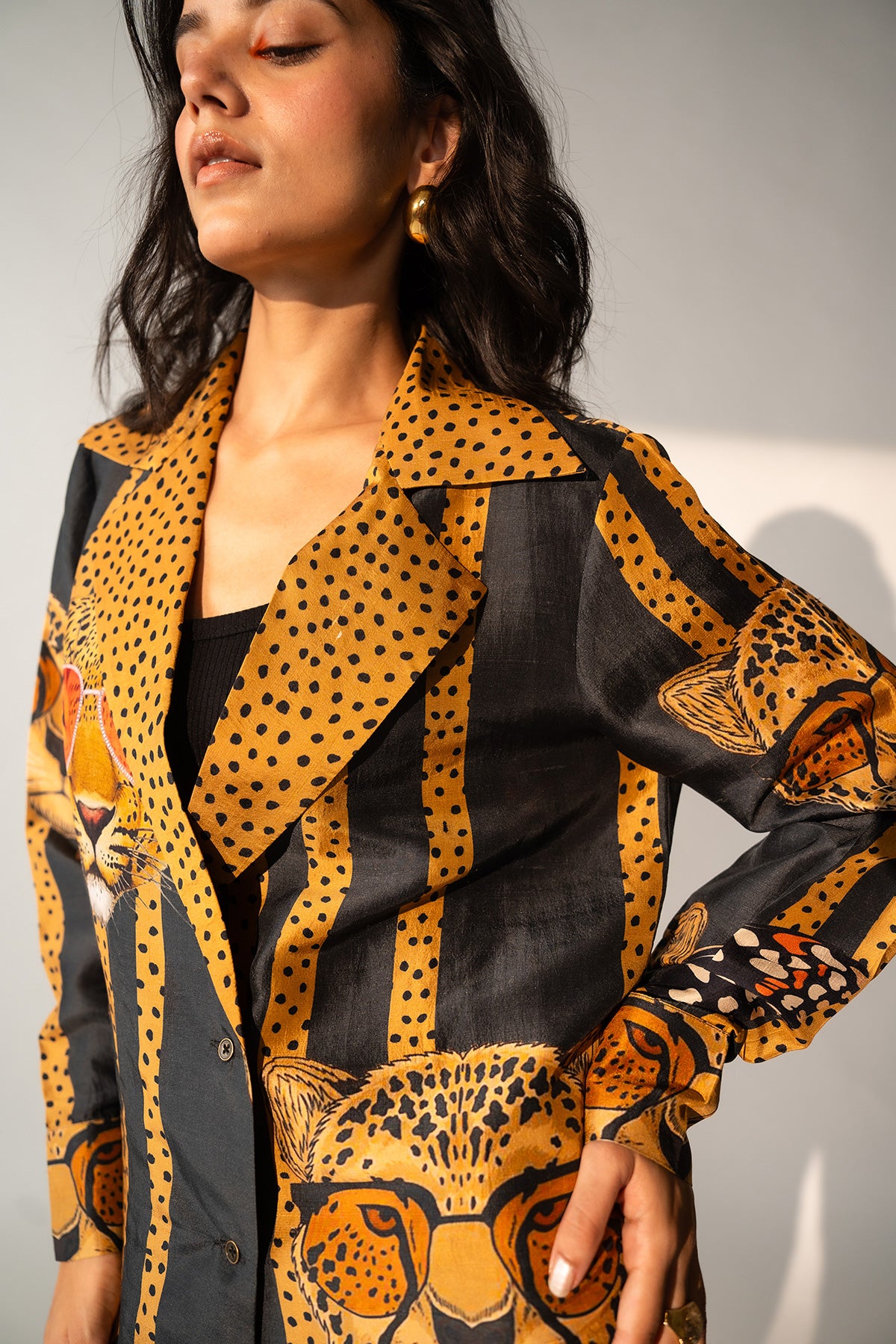 WRAP TUXEDO TOP