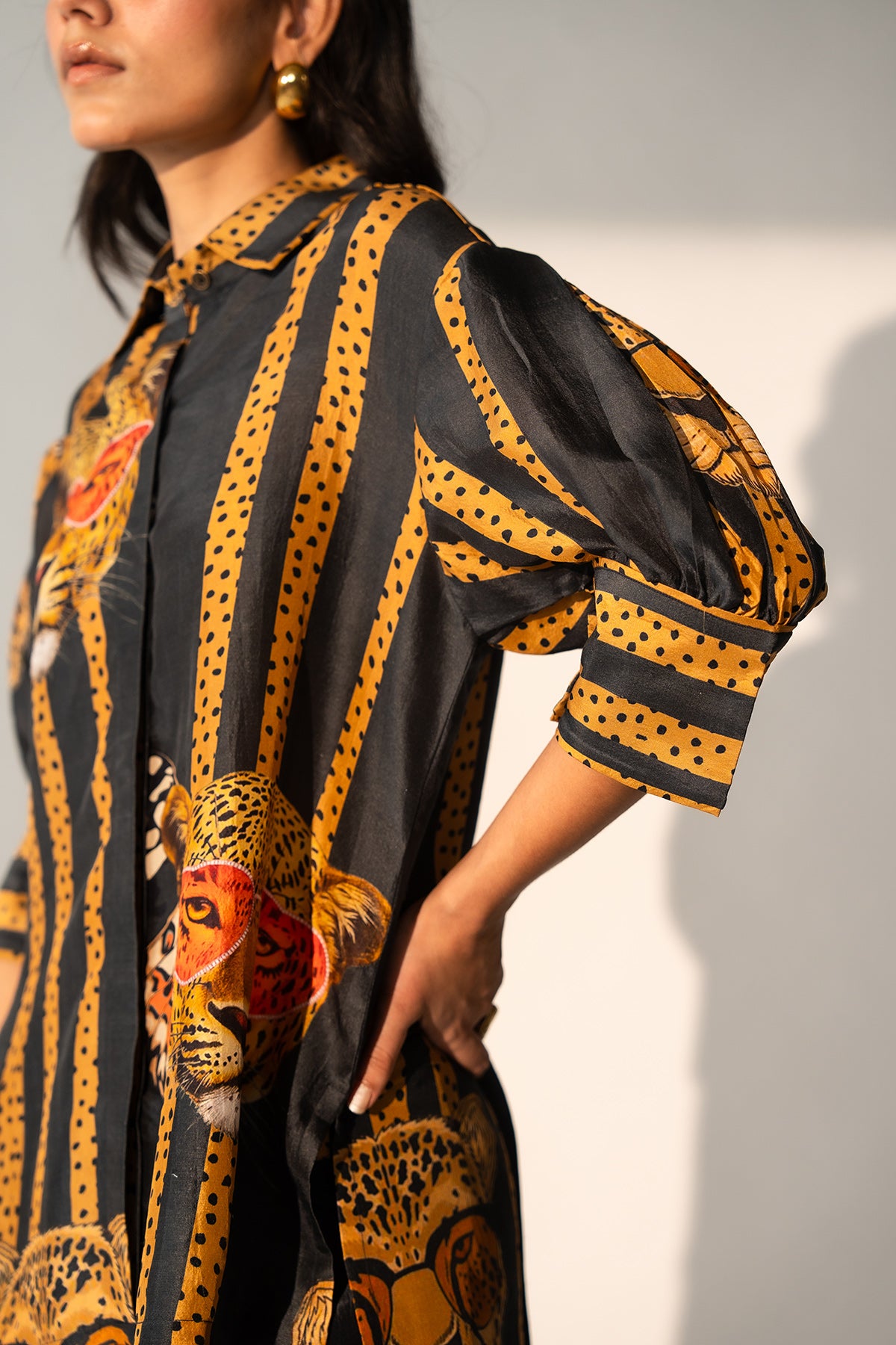 BOX SHIRT WITH PLEATED DETAILS