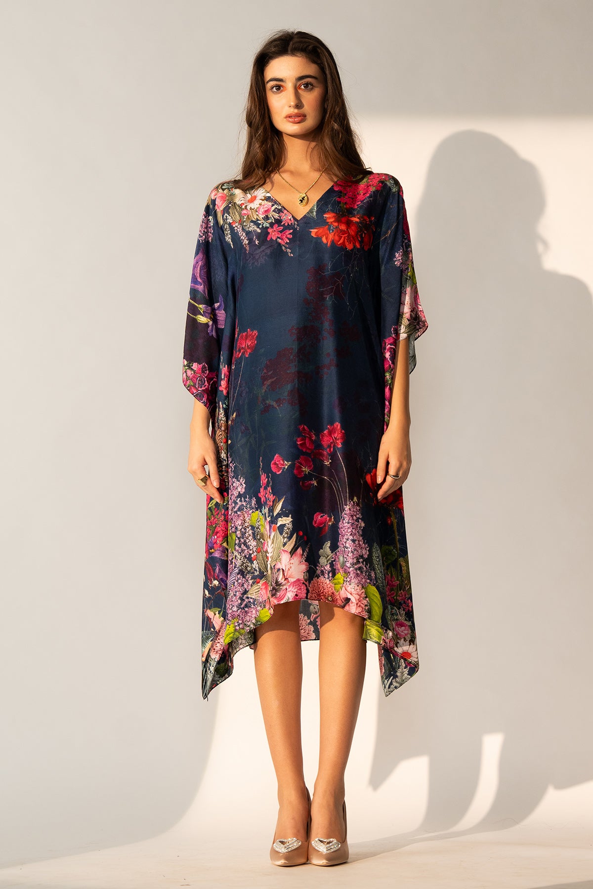 V NECK KAFTAN