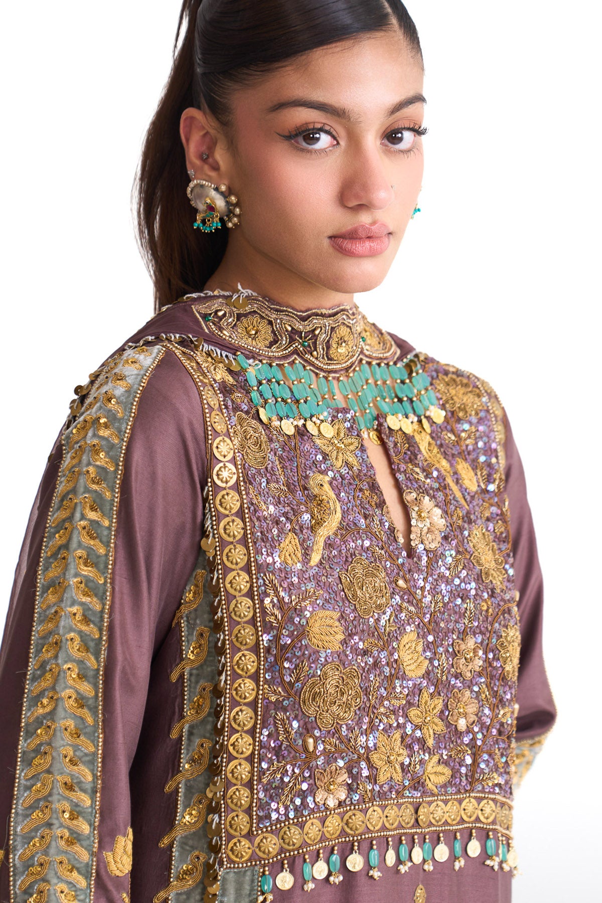 Golden story suit set