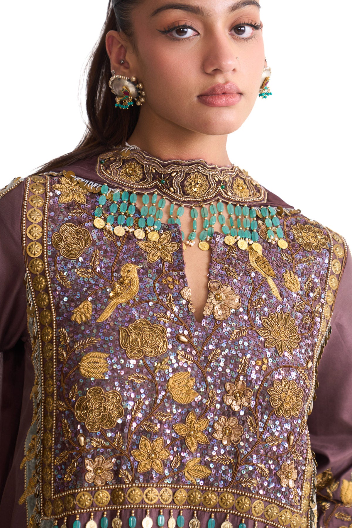 Golden story suit set