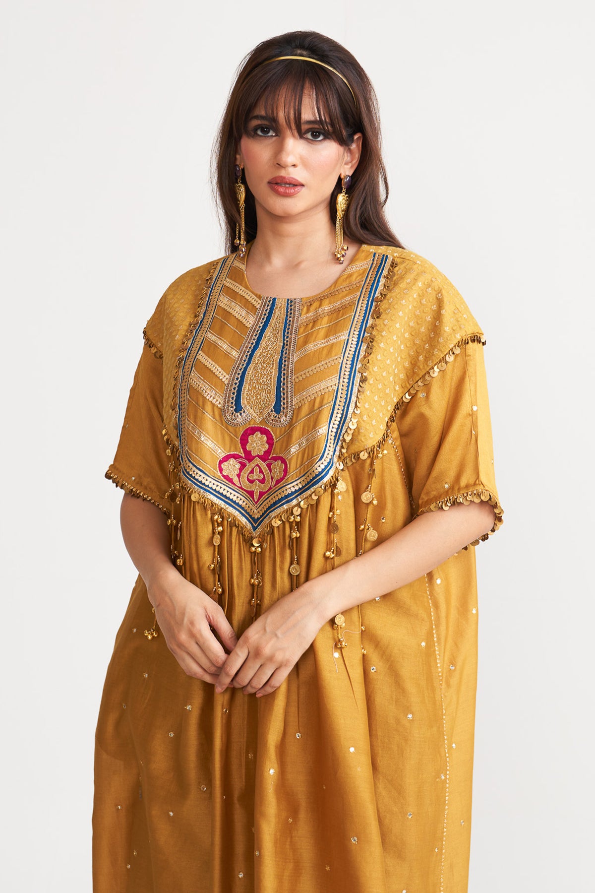 Gota line patch kurta set