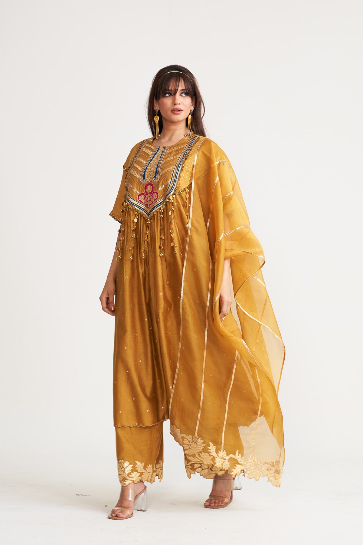 Gota line patch kurta set