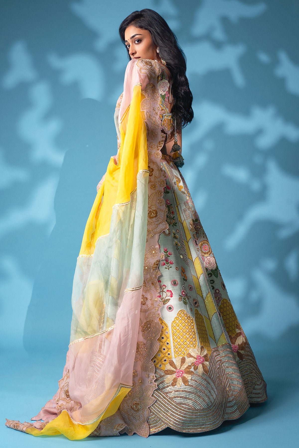 Preity mukhundhan in Gold wave summer lehenga