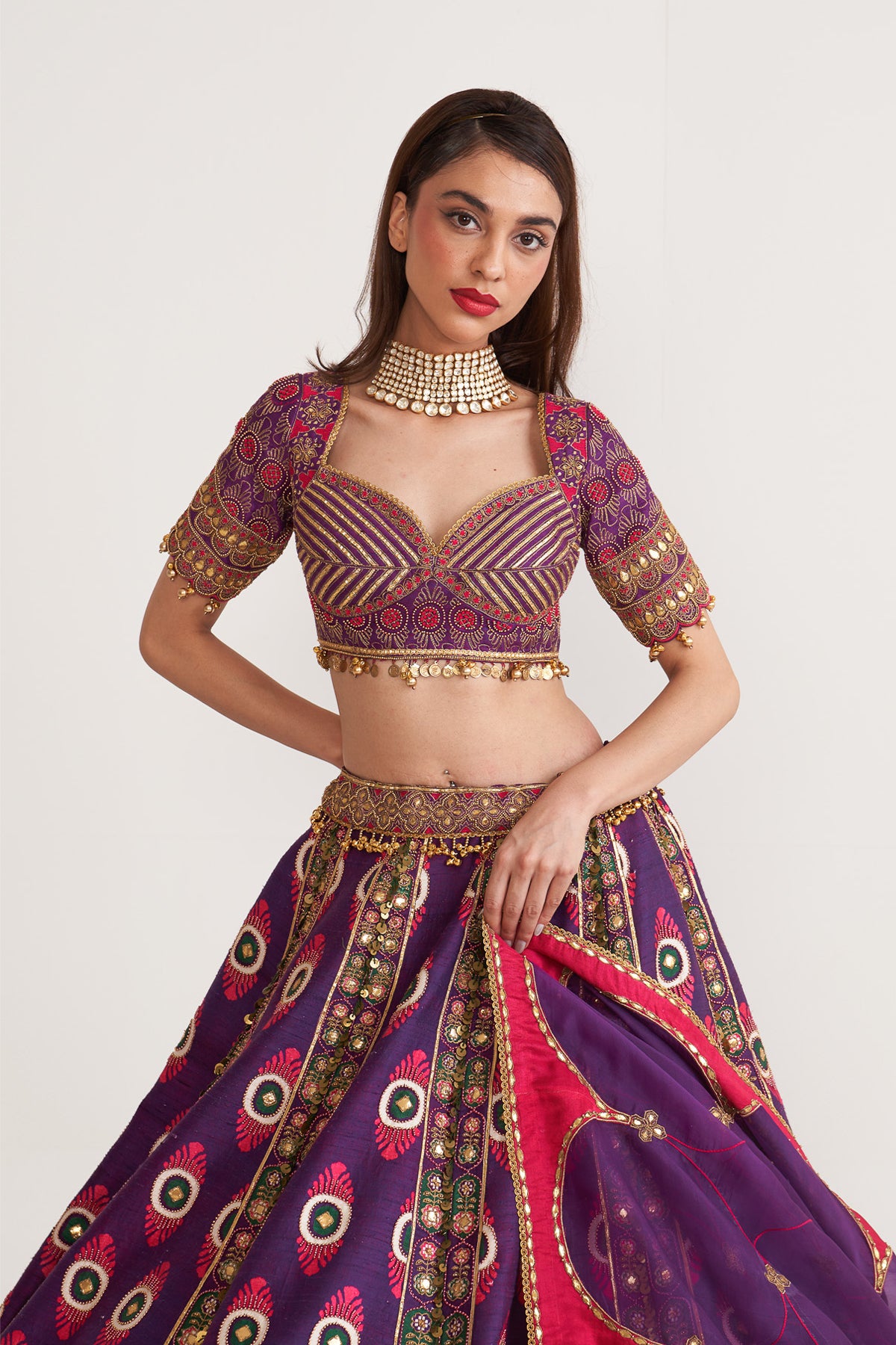 Naveli patola lehenga