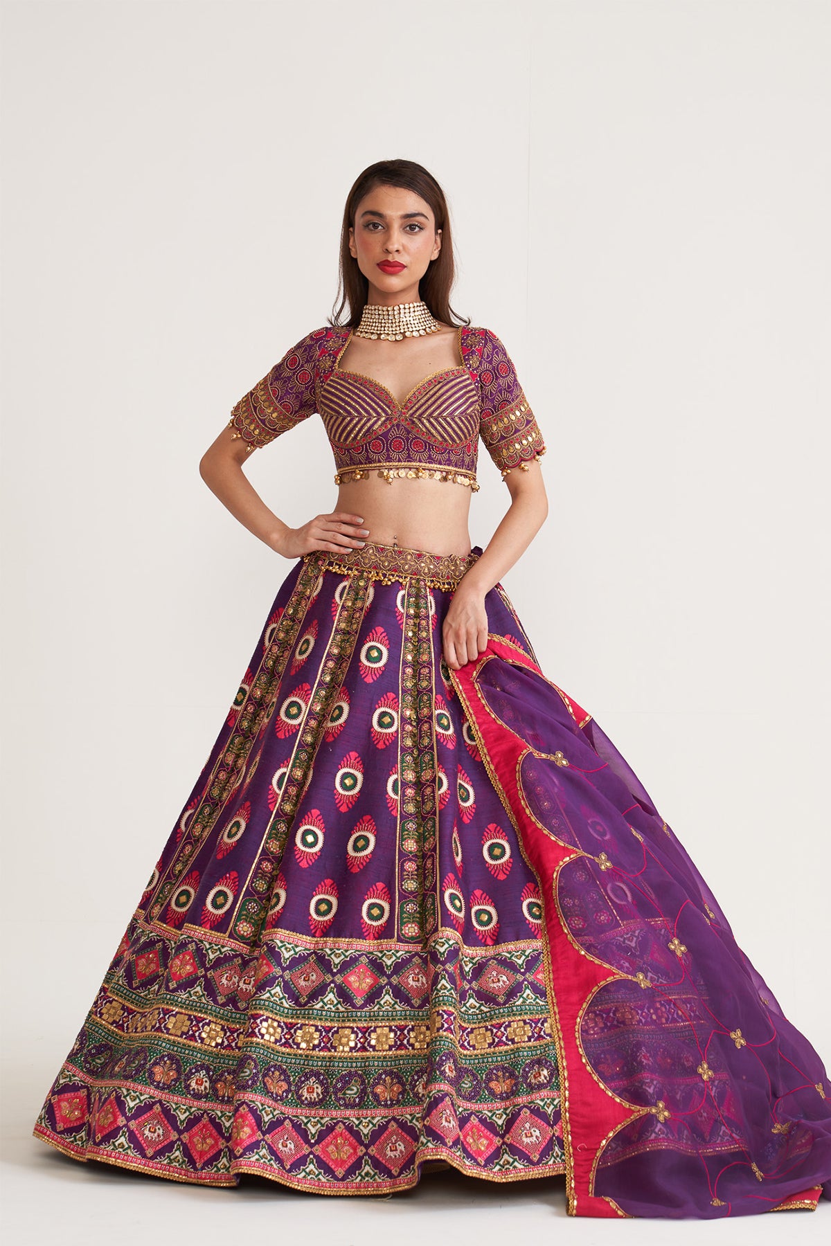 Naveli patola lehenga