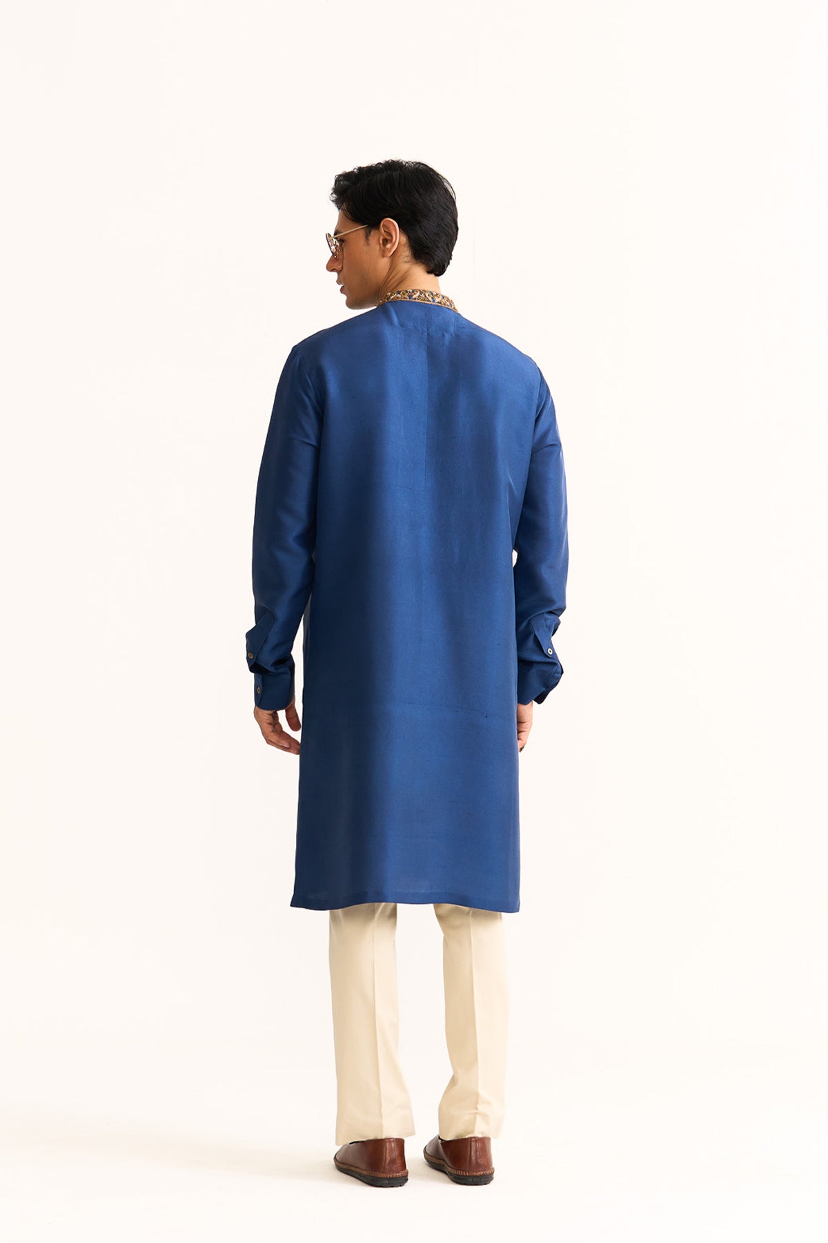 Parrot embroidered kurta