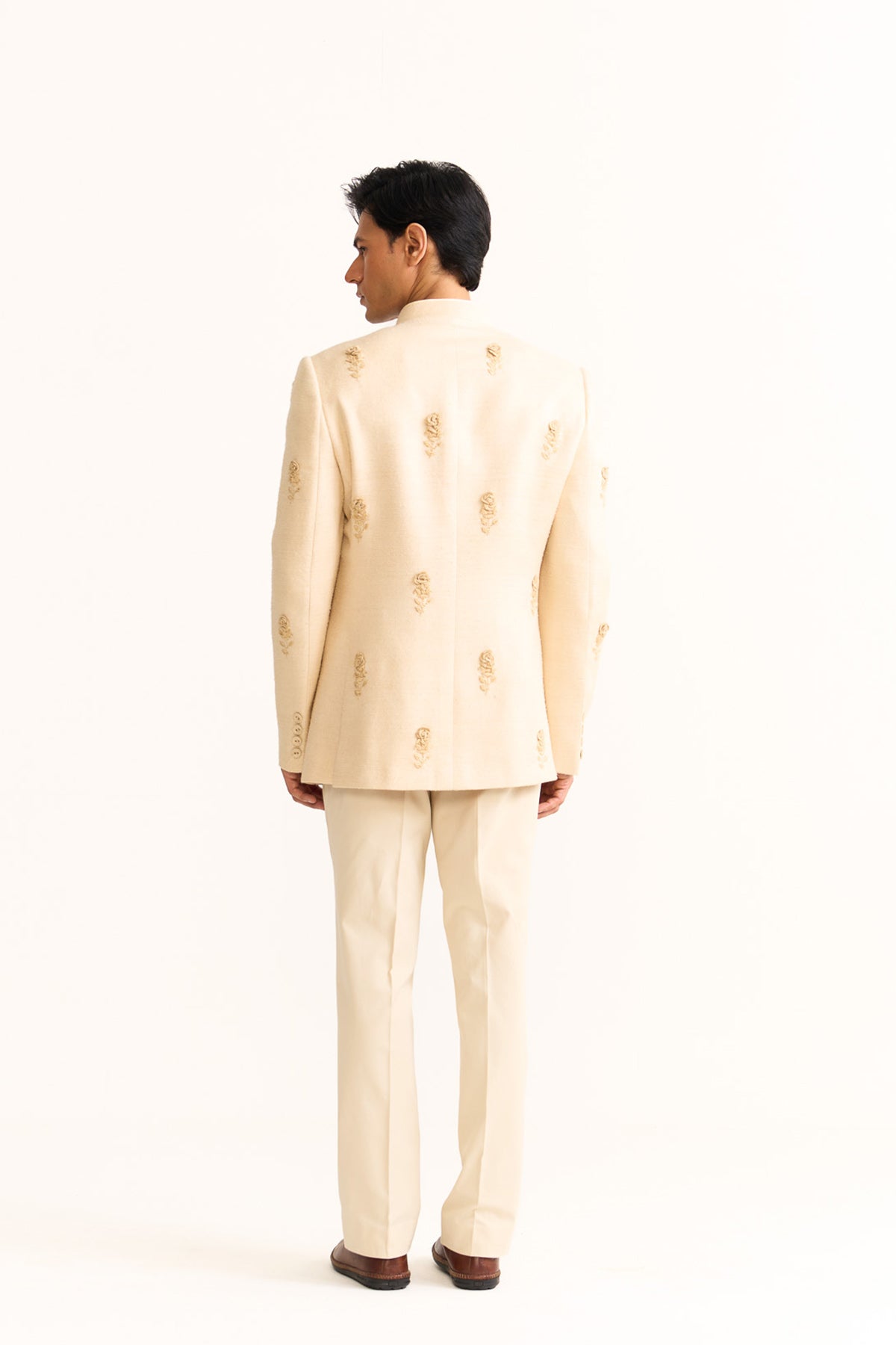 Rose embellished ivory bandhgala