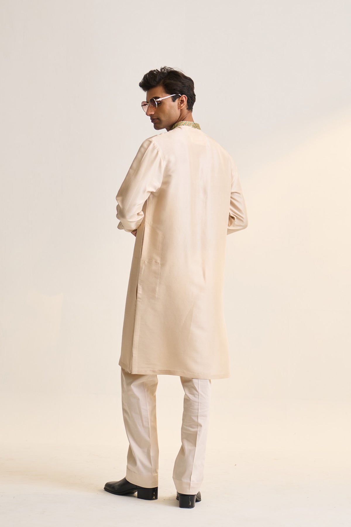 Noor kamal embellished kurta
