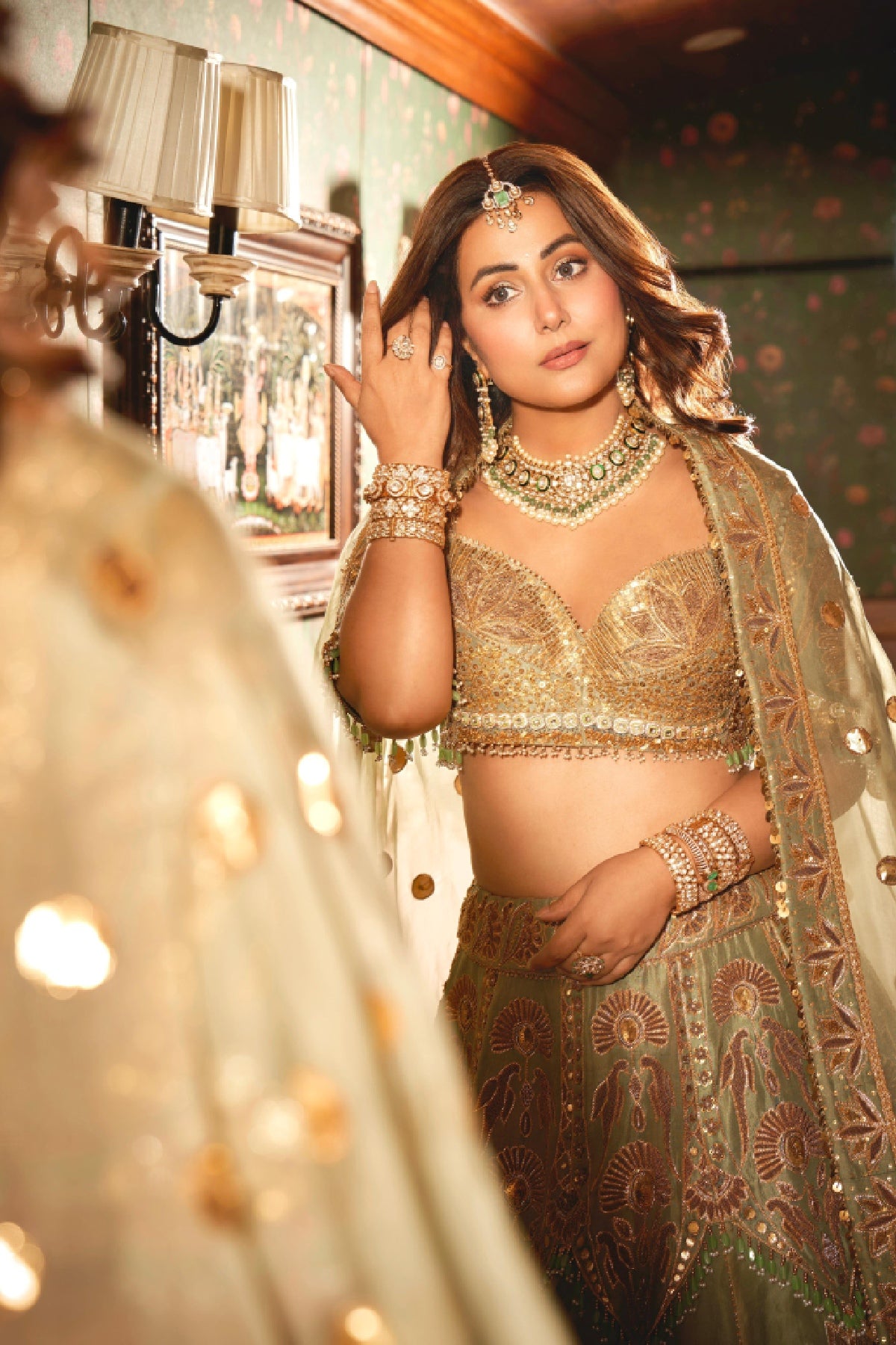 Hina khan in treasure organza lehenga- Green
