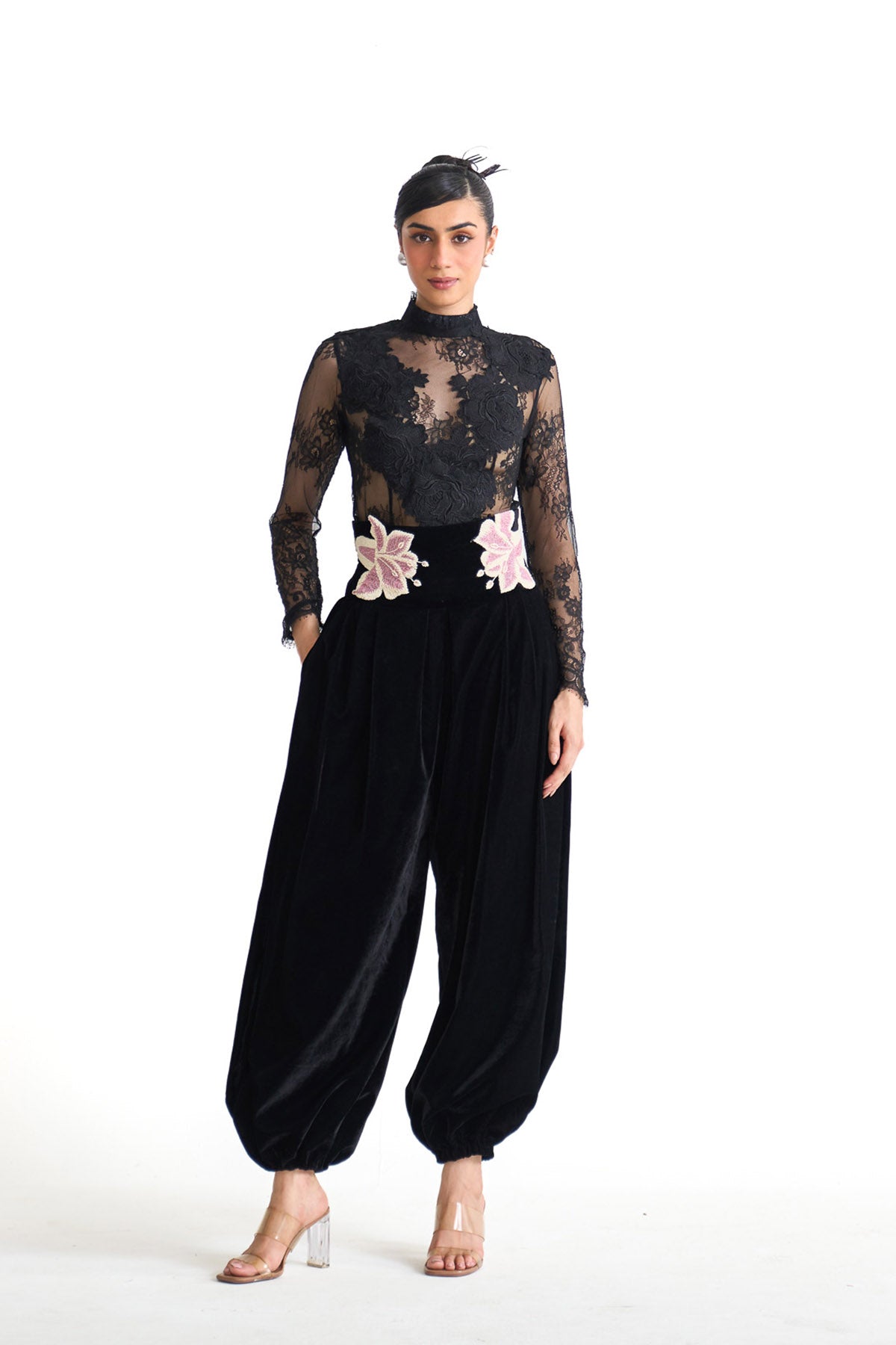 Pearl lily lace bodysuit