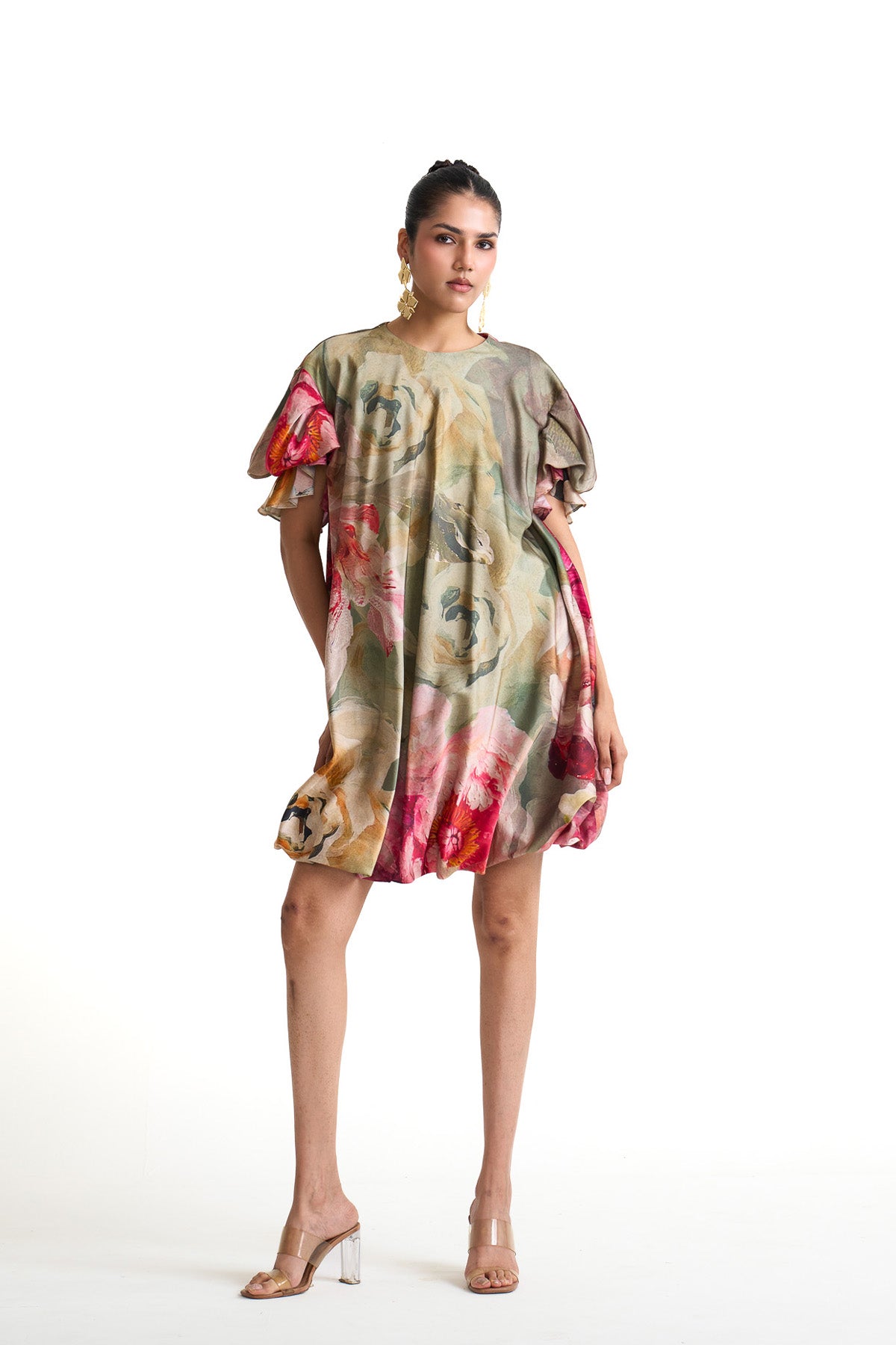 Petal story balloon dress