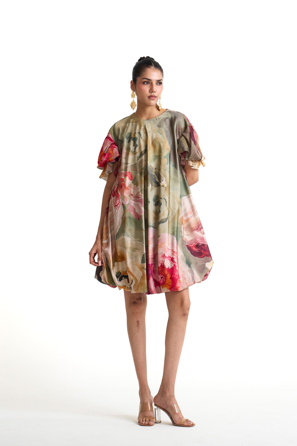 Petal story balloon dress