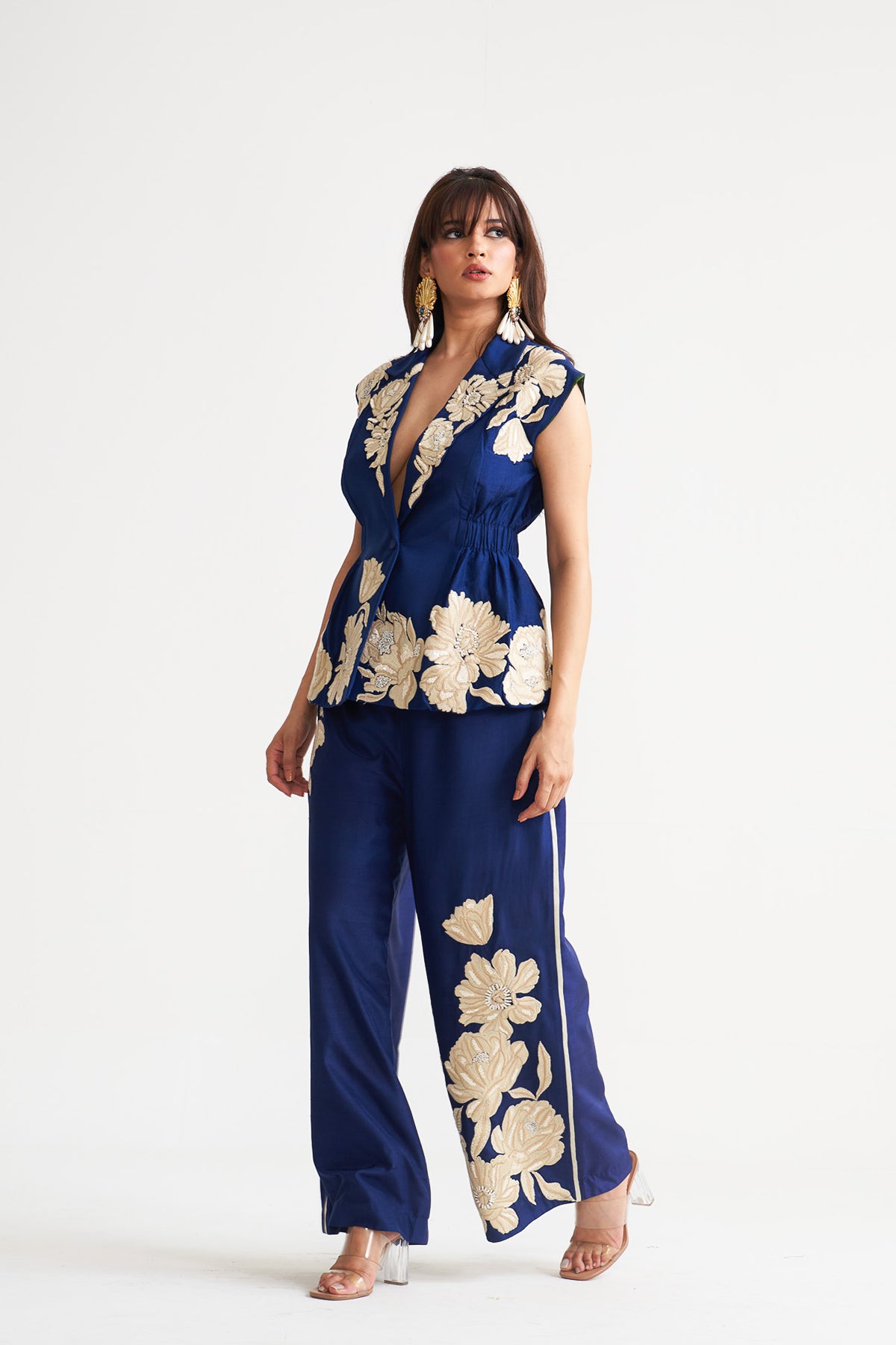 Side elasticated top