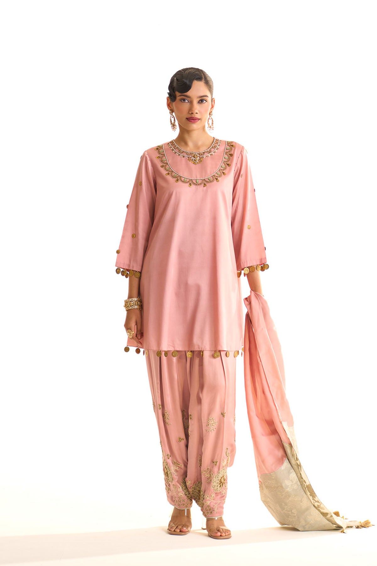 Summer mist Pink A-line satin neck embroidered set