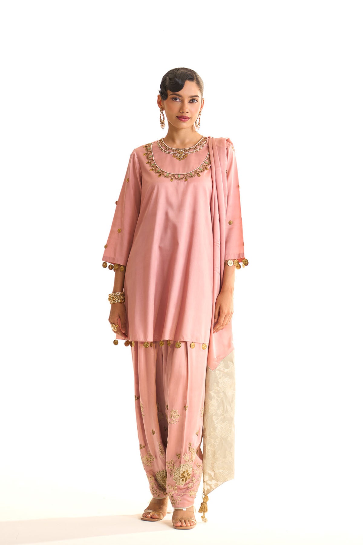 Summer mist Pink A-line satin neck embroidered set