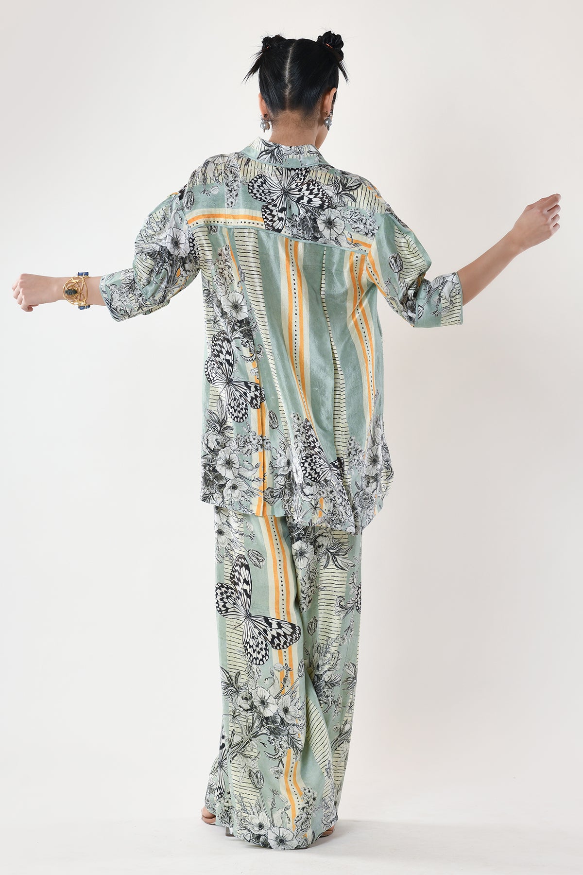 Yoke Pleated Boxy Shirt
