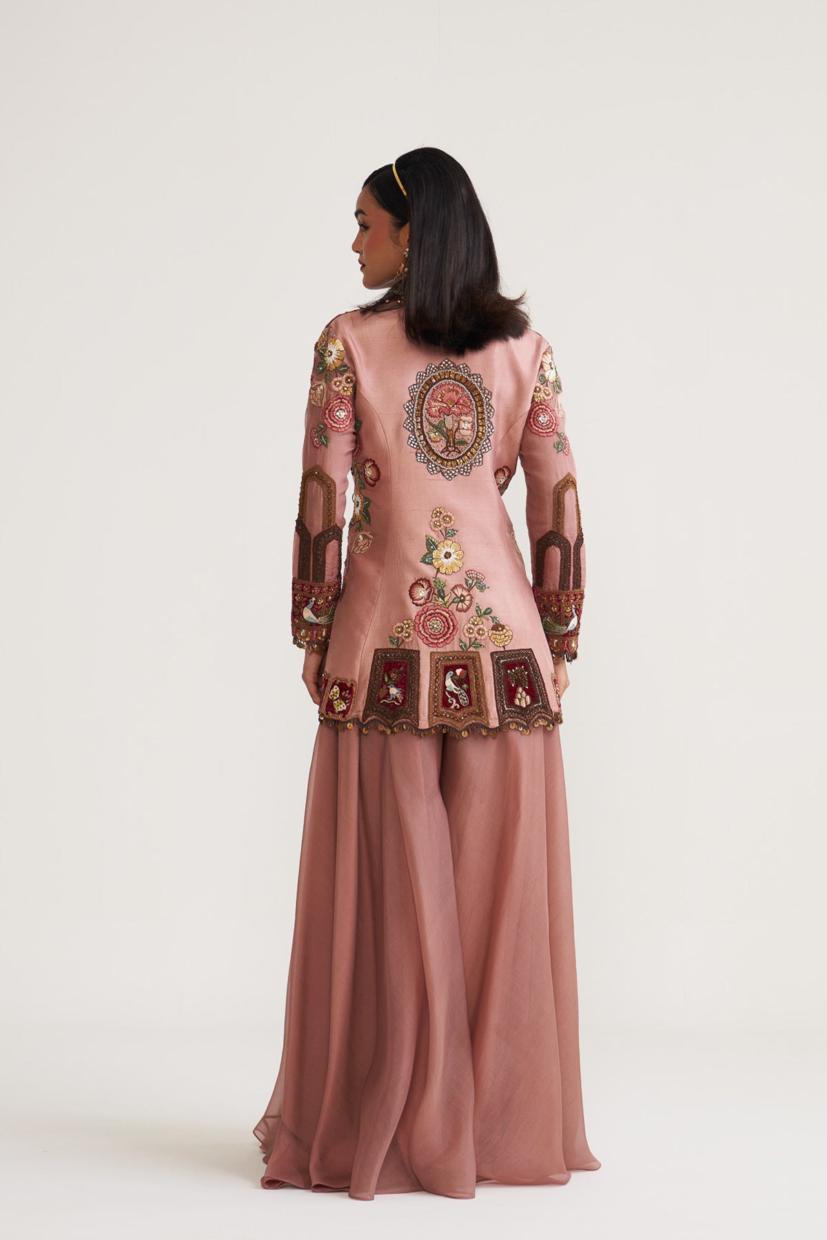 Heavy jacket and sharara set