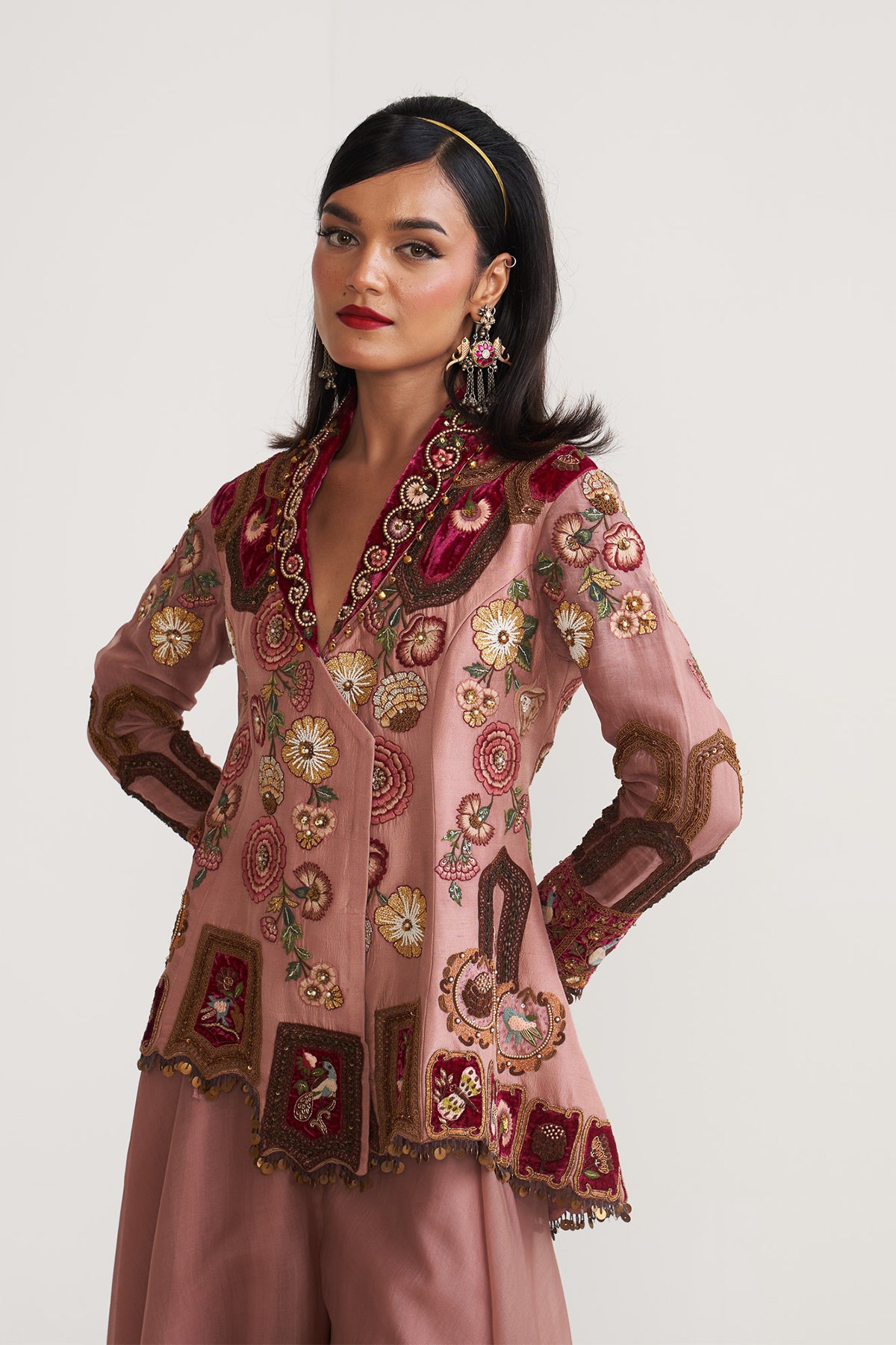 Heavy jacket and sharara set