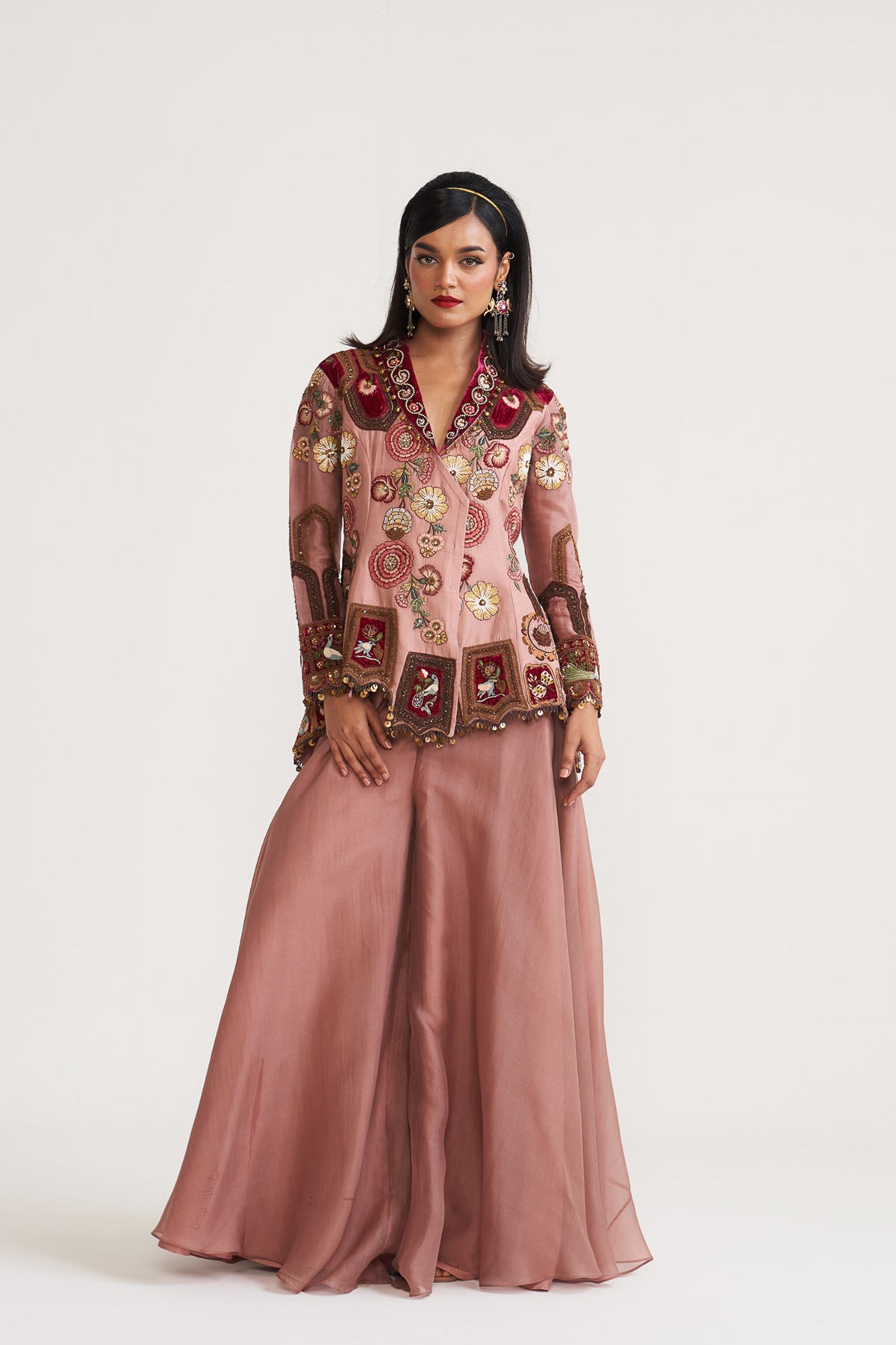 Heavy jacket and sharara set