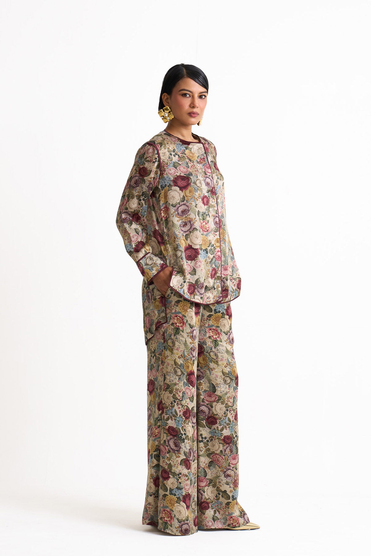 Vintage romance high low shirt