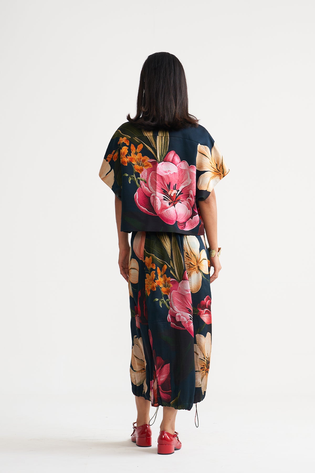 Bottom gather detail skirt