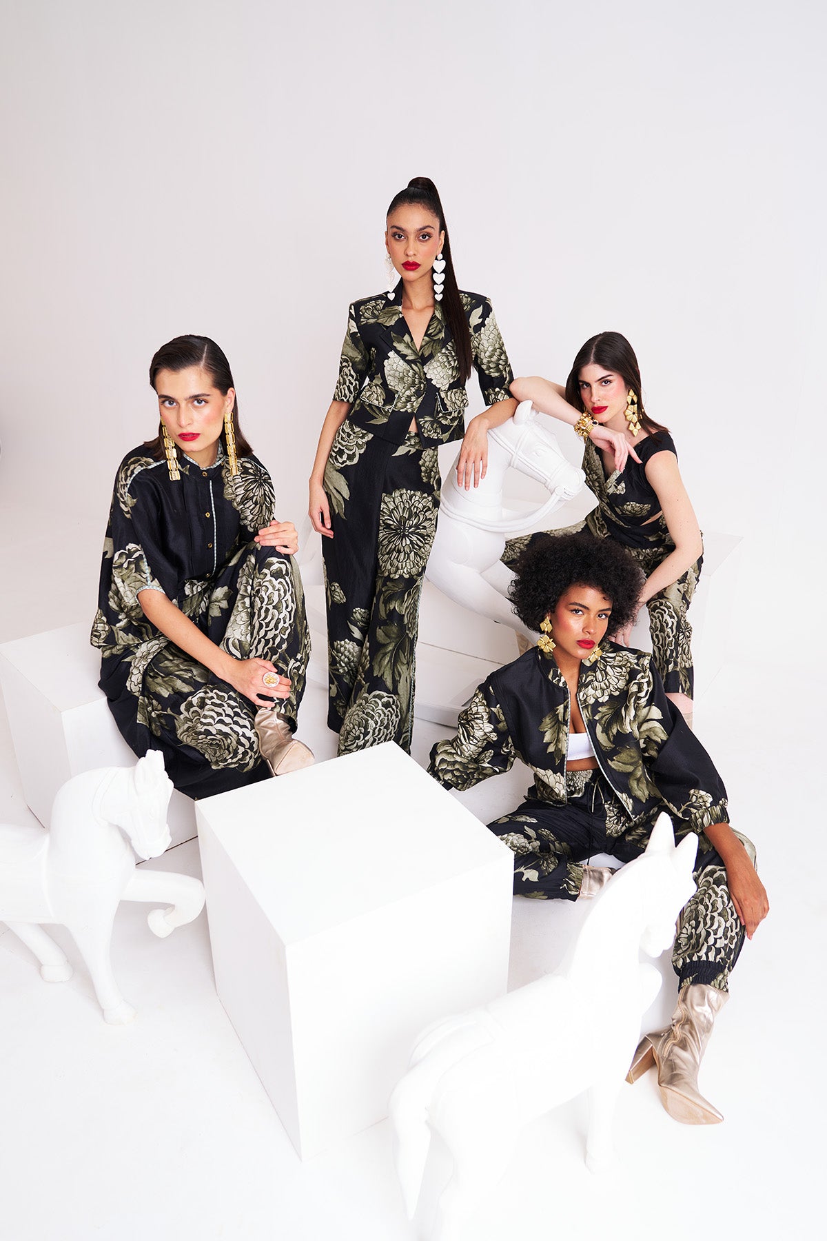 pret shop by print black floral aw24