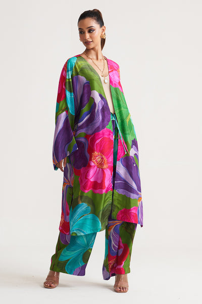 Painted petals Shrug