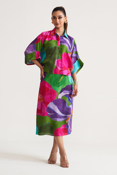 Painted petals Short shirt