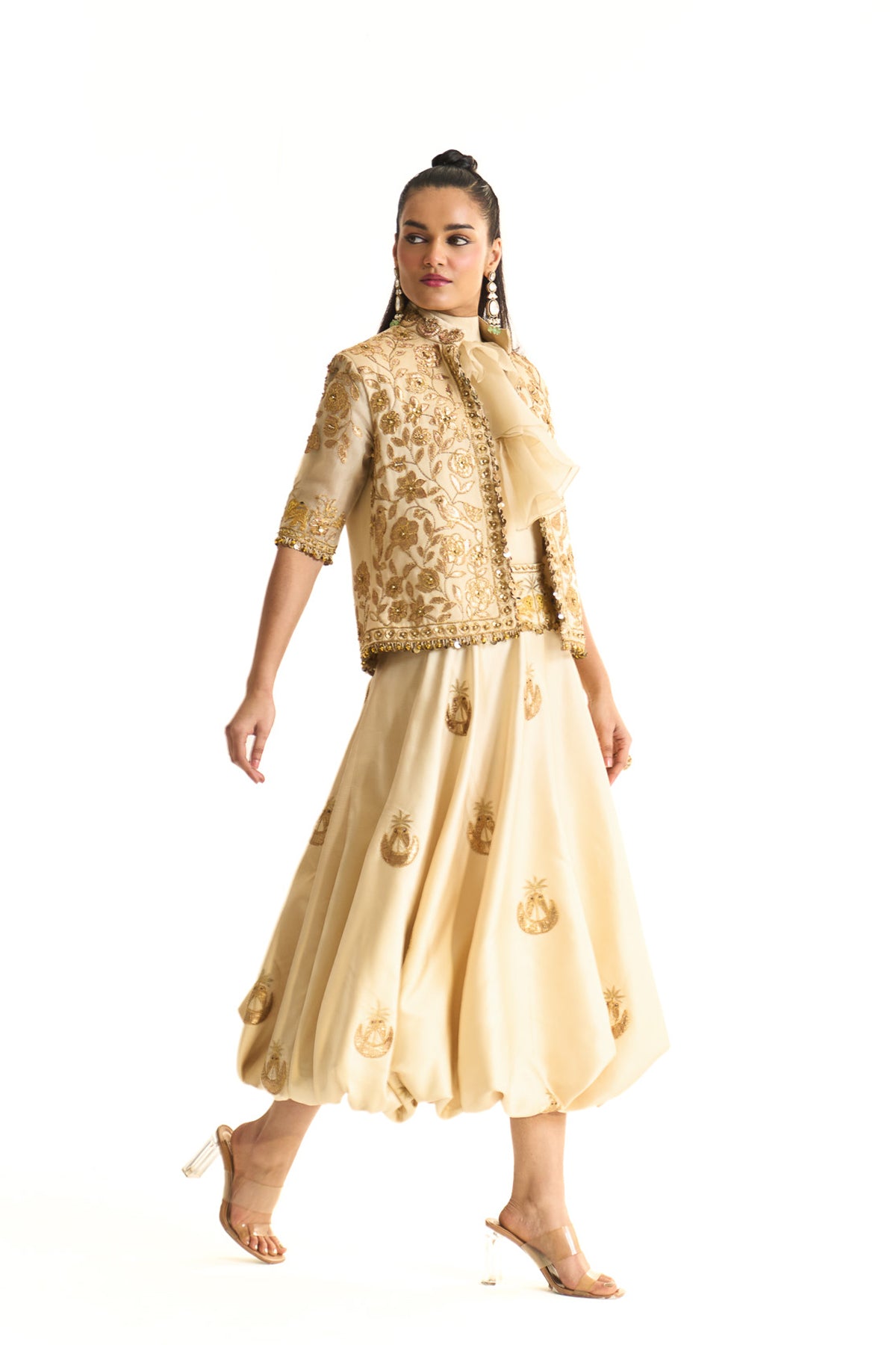 Chaand baag Crop blazer with balloon skirt set