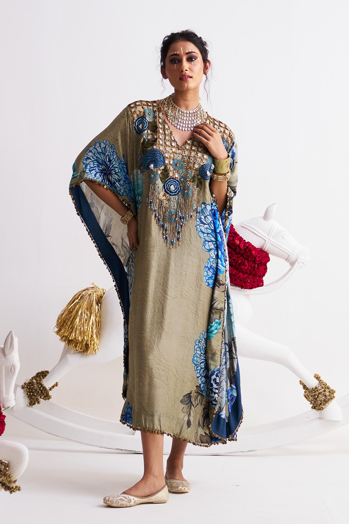 V- neck kaftan