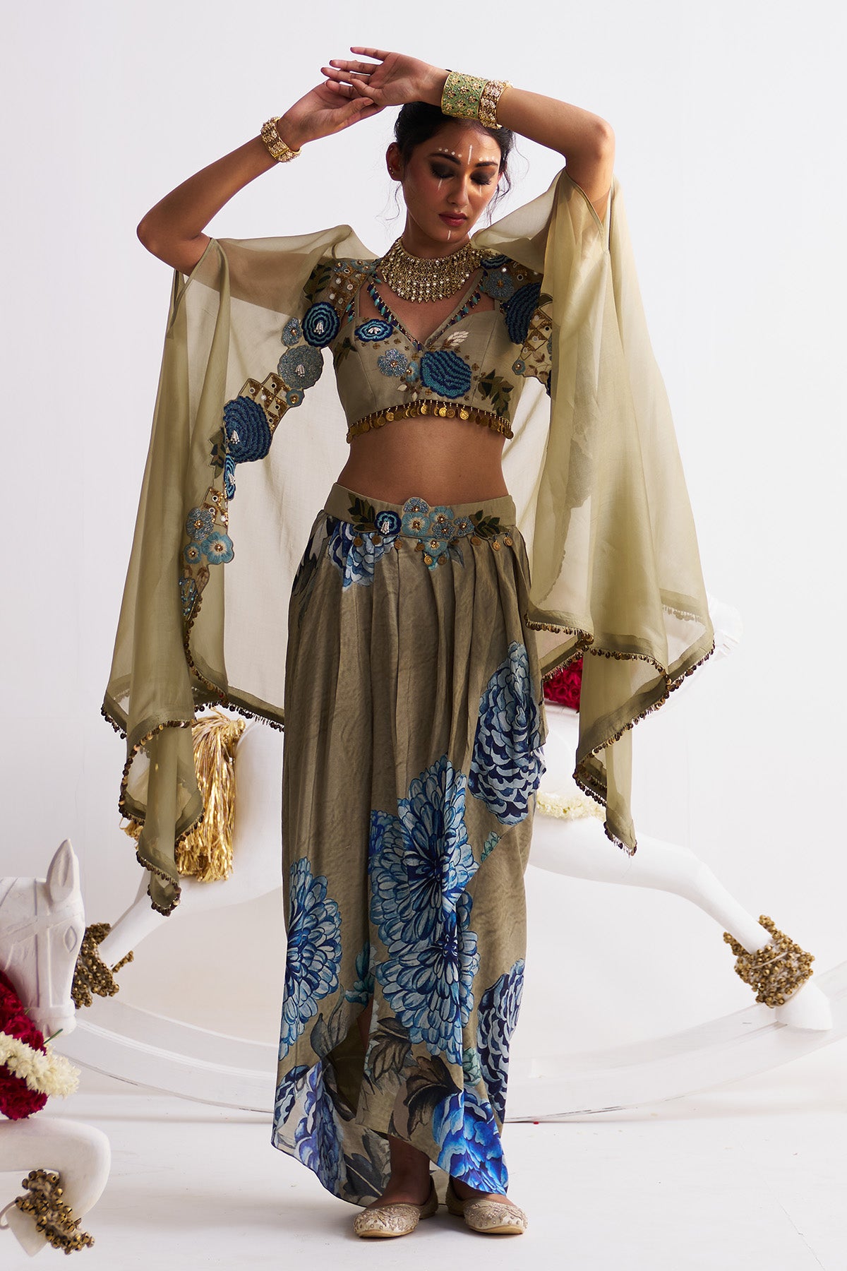 Marble cape set