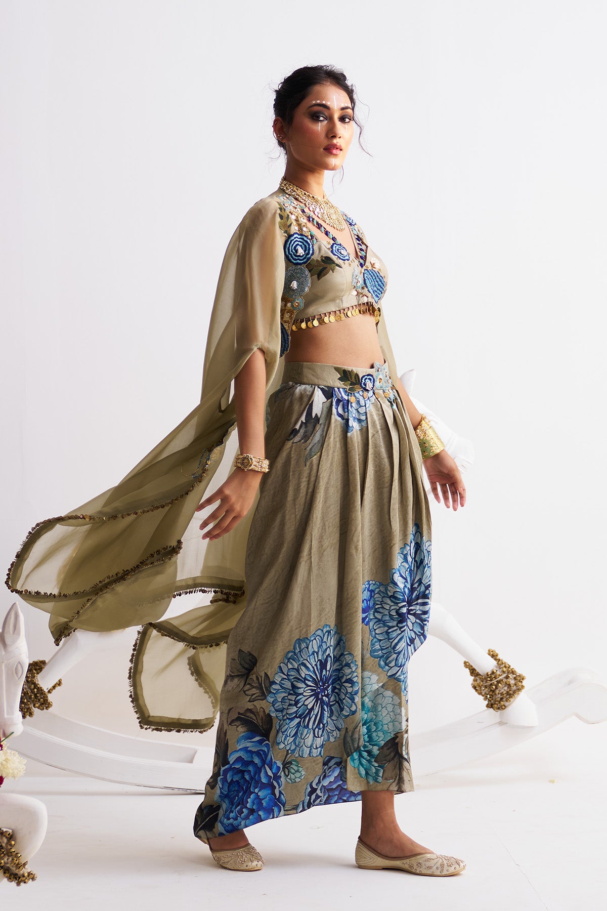 Marble cape set