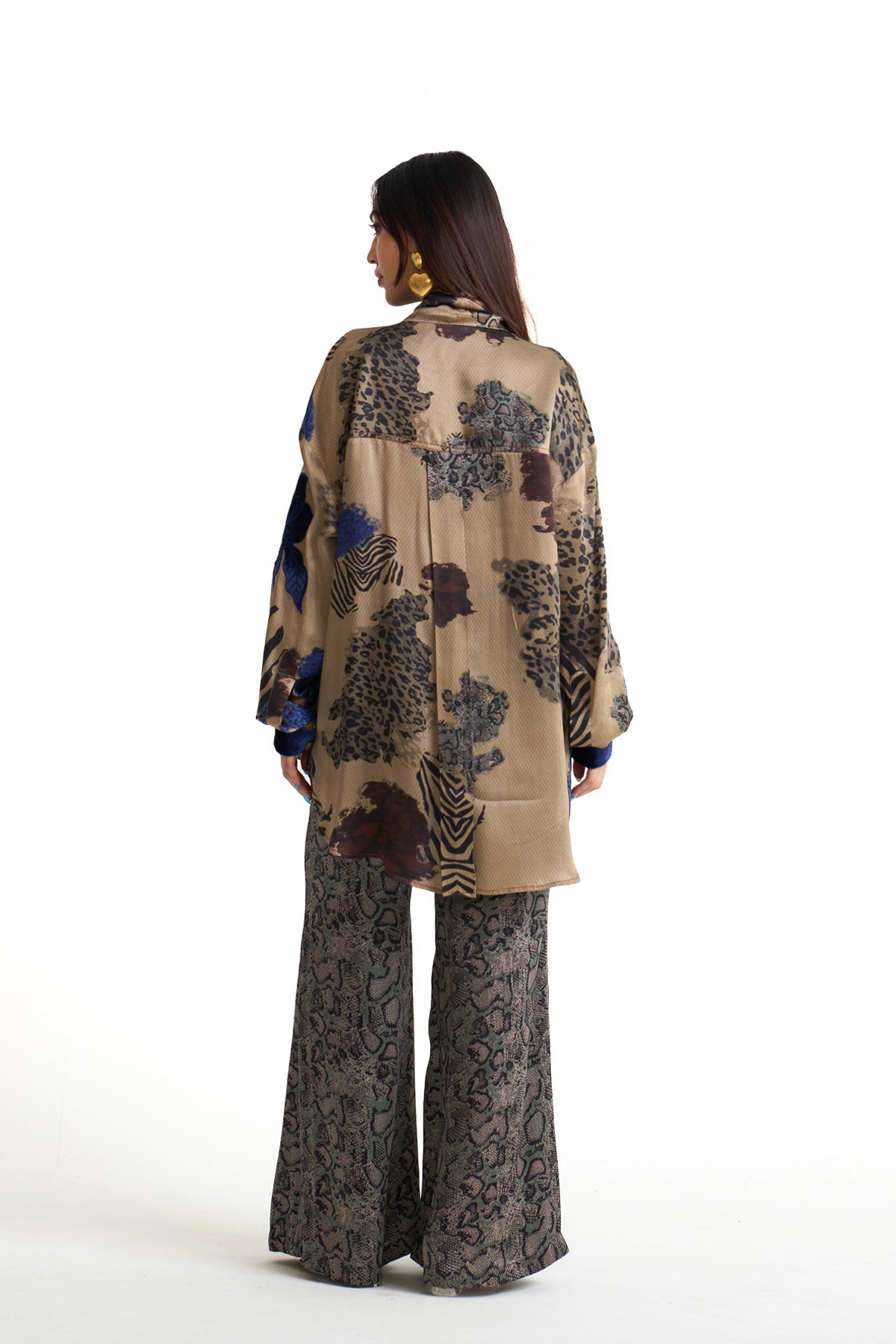 Desert safari yoke detail shirt