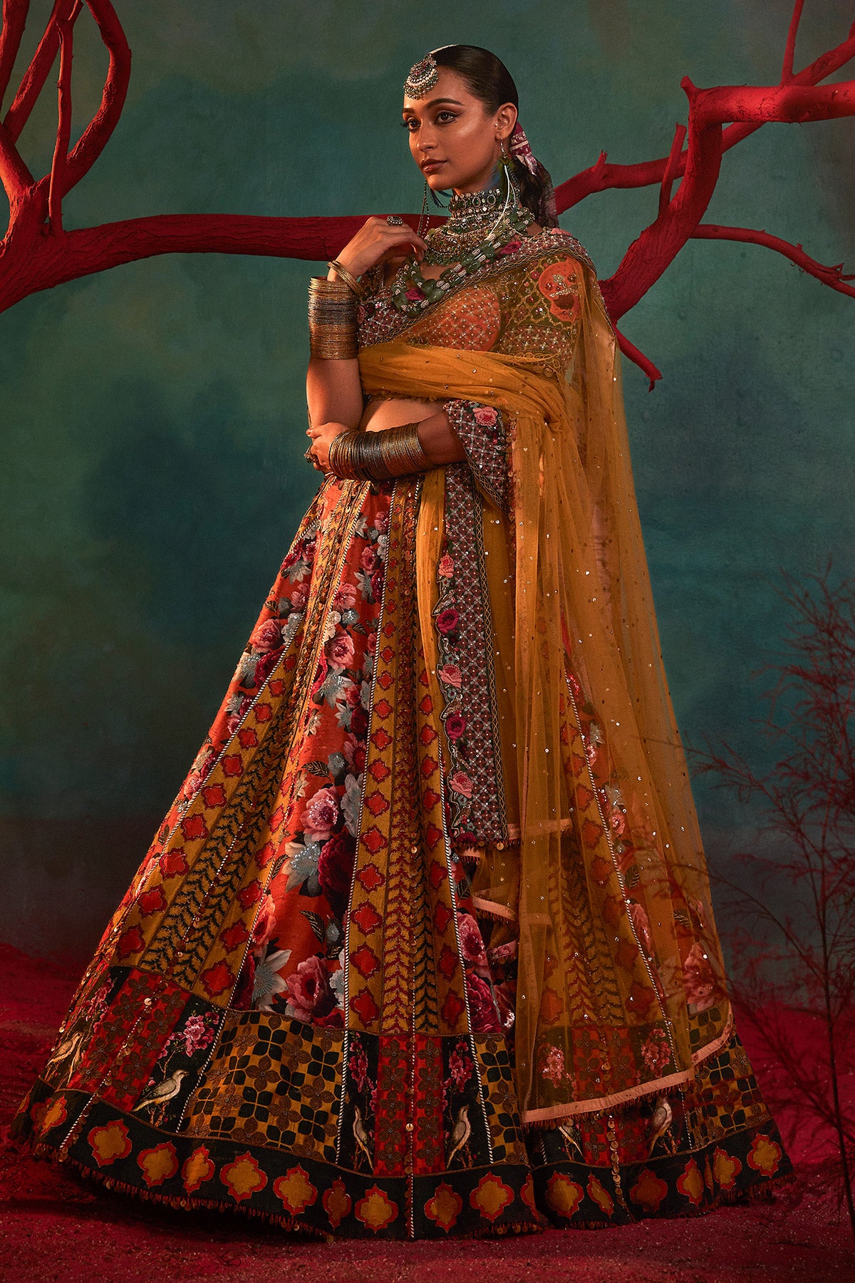 Geru Grid Lehenga
