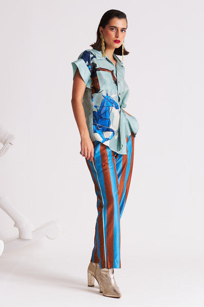 Derby Uneven hem top