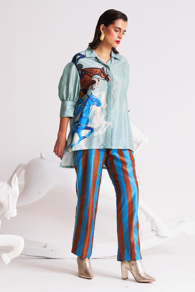 Derby Box yoke pleated shirt