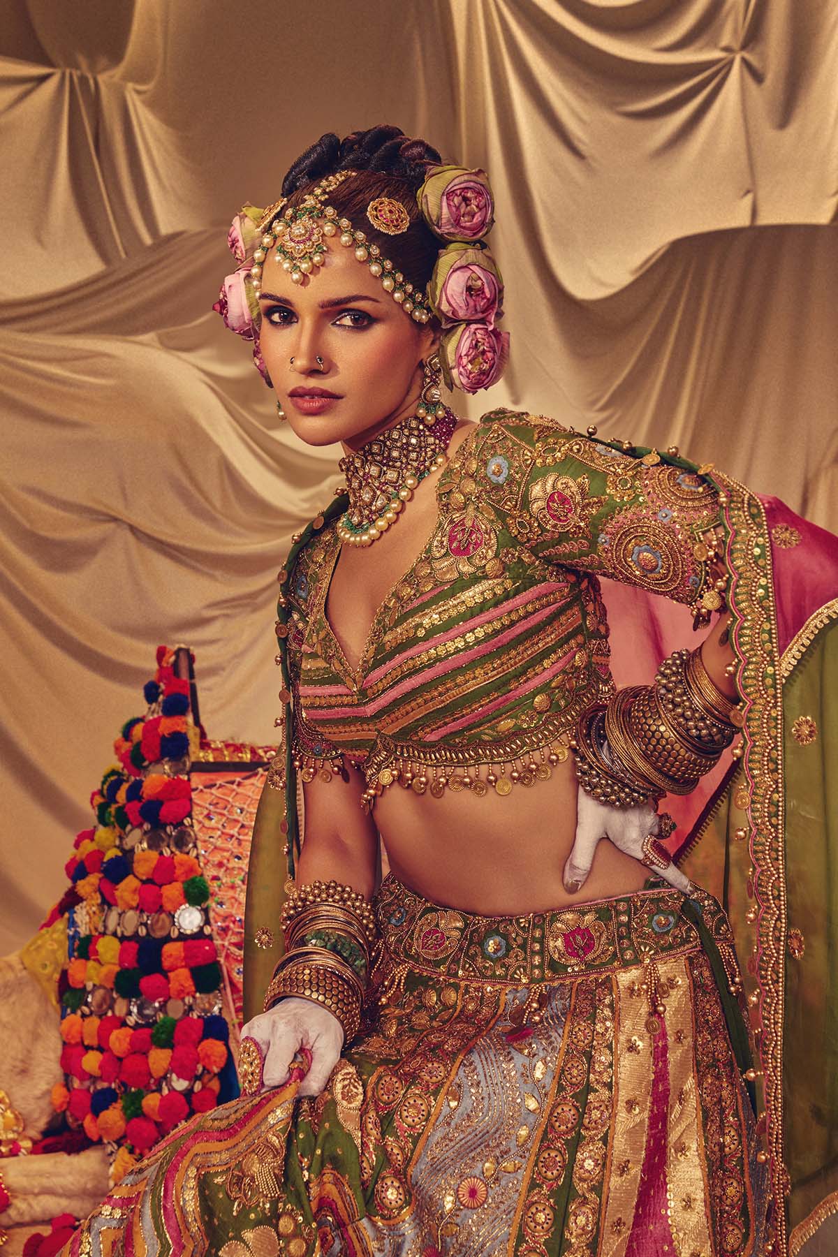 Suzani Rangeen lehanga