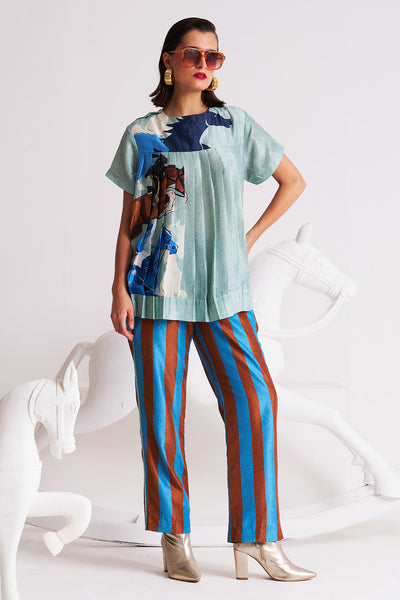 Derby Knife pleated top