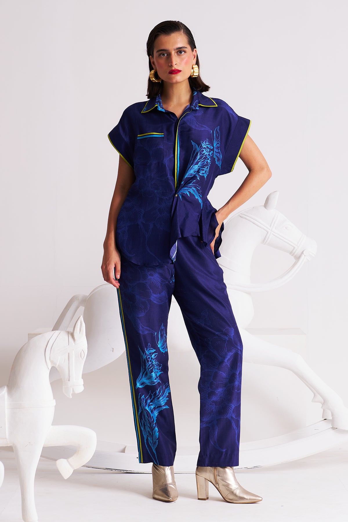 Narrow pants